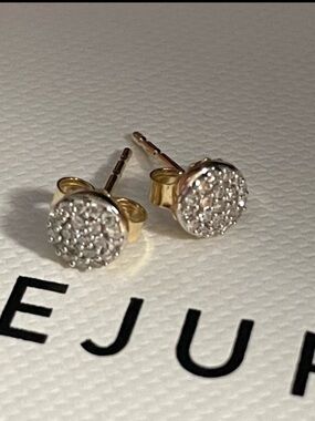 Mejuri FIRM PRICE 14k gold and diamond earrings